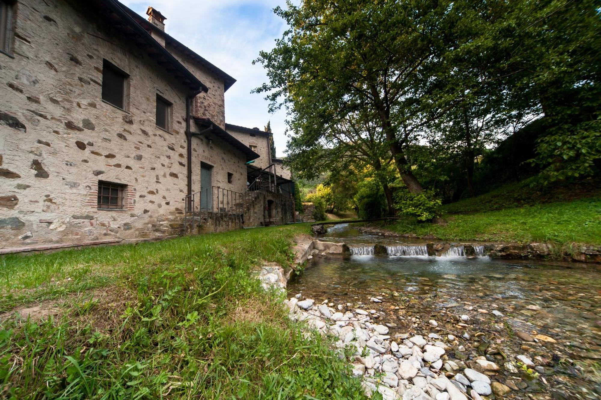 Bernardone Hotel Camaiore Buitenkant foto