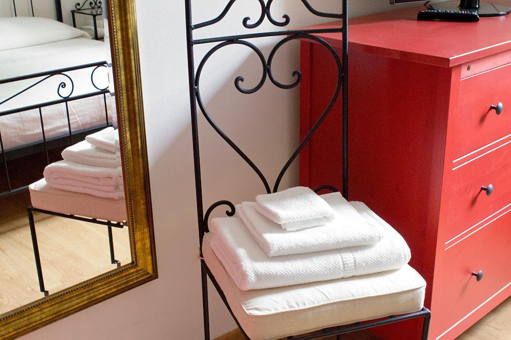 Bernardone Hotel Camaiore Kamer foto