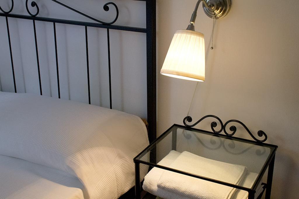 Bernardone Hotel Camaiore Kamer foto