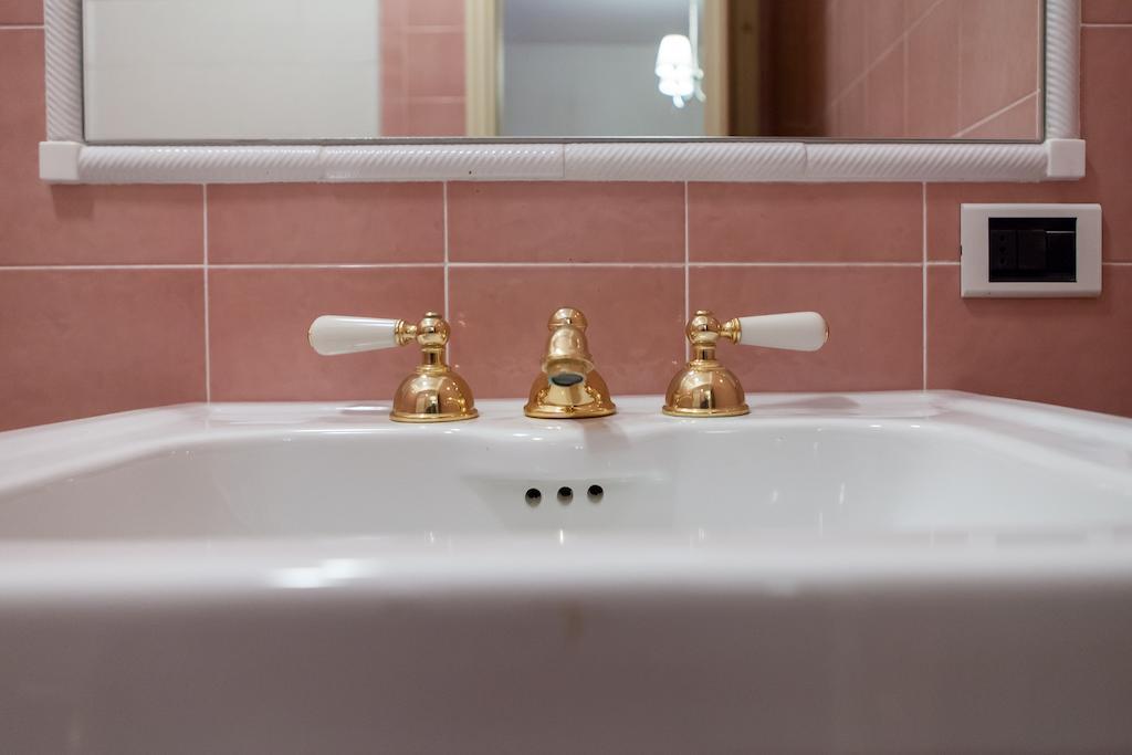 Bernardone Hotel Camaiore Kamer foto
